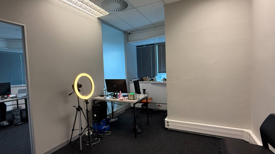 To Let commercial Property for Rent in Foreshore Western Cape